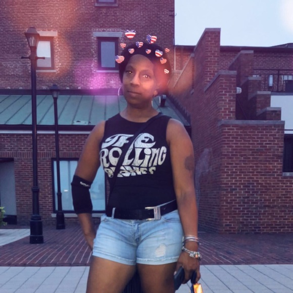 Meet your Posher, Rhonda - Picture 4 of 4